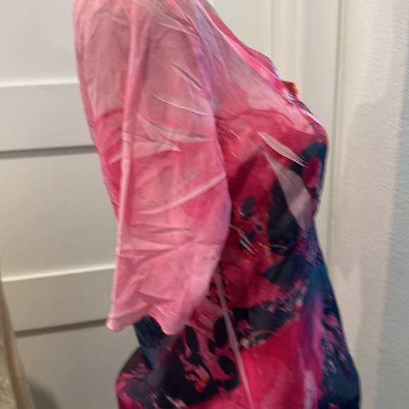 NWOT Simply Irresistible Top - Picture 4 of 11